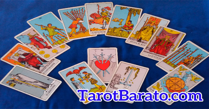 Productivo Pompeya Incompetencia Tirada de cartas del amor, vemos posible infidelidad de Pastora